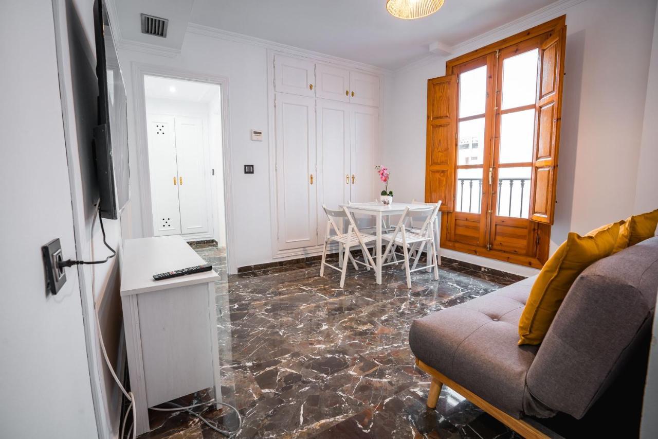 Qh Ayuntamiento Apartment กรานาดา ภายนอก รูปภาพ