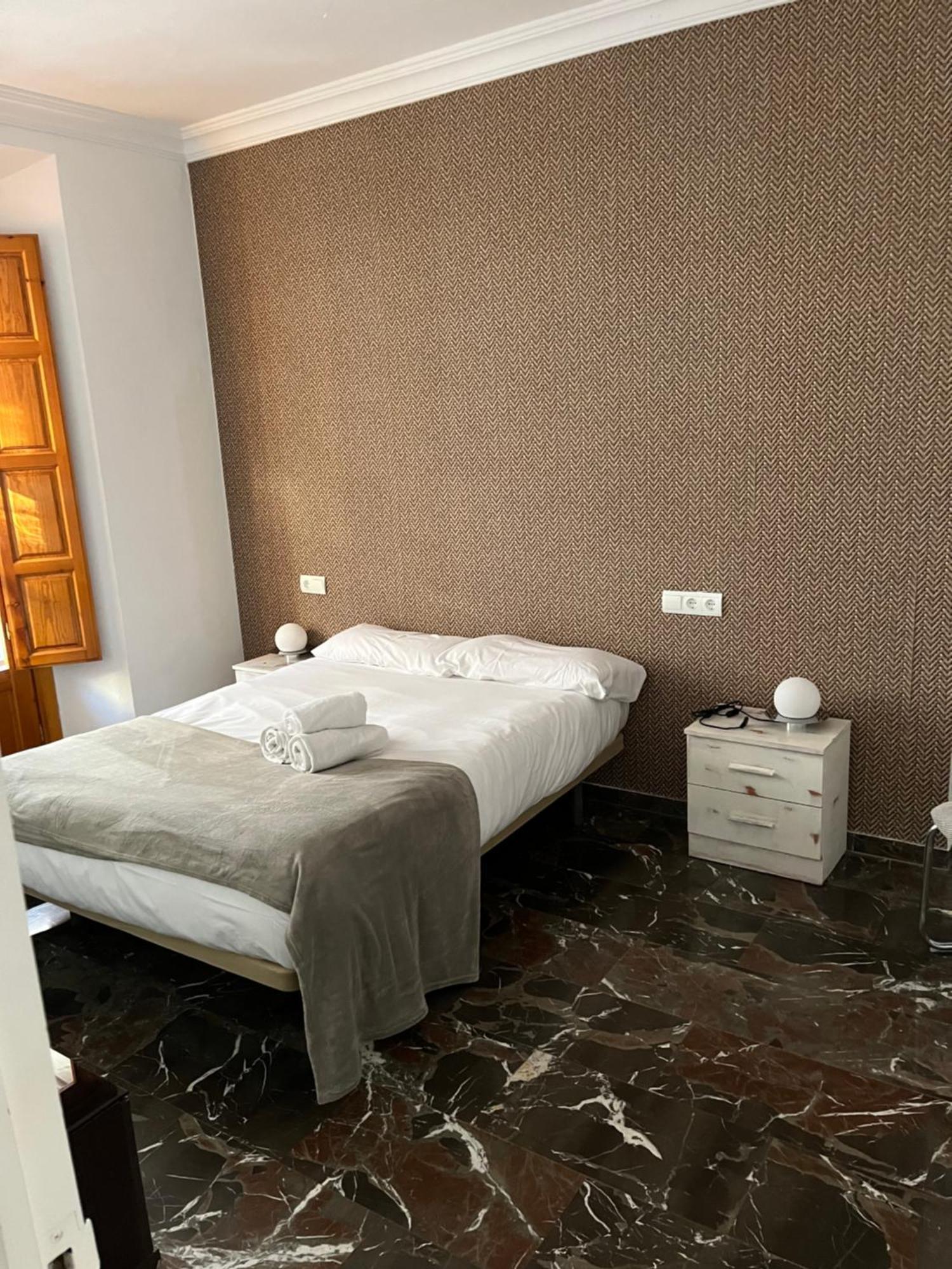 Qh Ayuntamiento Apartment กรานาดา ภายนอก รูปภาพ